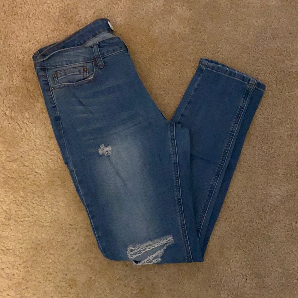 Size 11 women’s ripped jeans